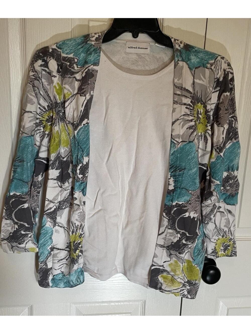 alfred dunner large sweater Blue White Floral Faux Cardigan